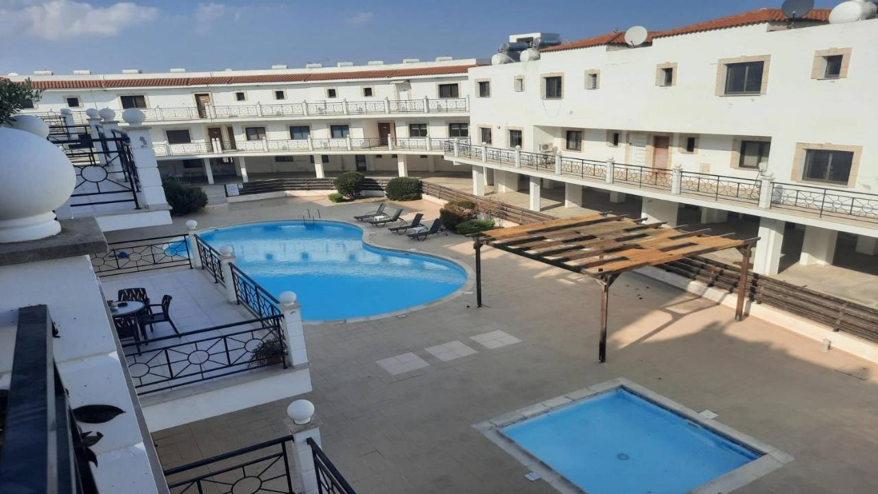 Paramount Gardens Resorts C202 Larnaca Dış mekan fotoğraf